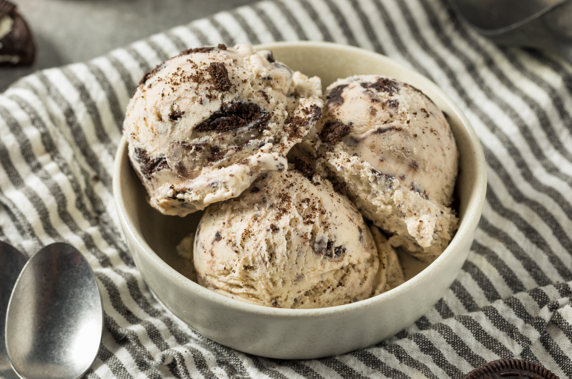 Soy Cookies & Cream Ice Cream